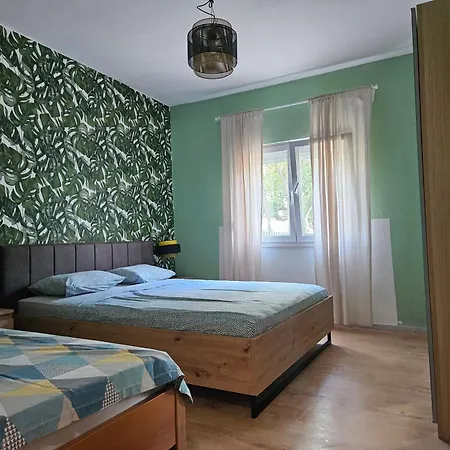 Apartment Ljuba