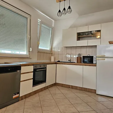 Ljuba Apartamento Rogoznica (Sibenik-Knin)